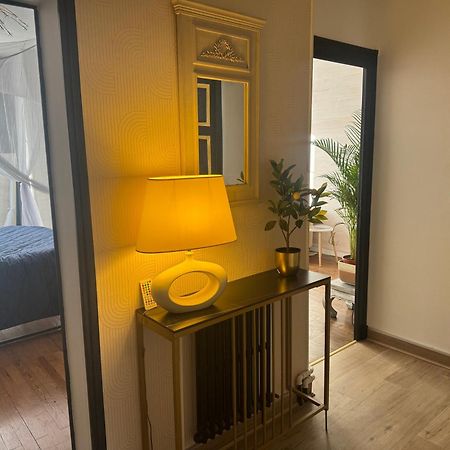 L'Experience Appartement & Spa Prive Шамбері Екстер'єр фото